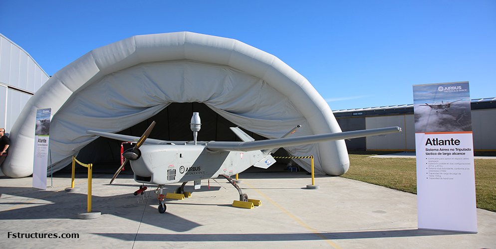 Tectoniks inflatable hangar